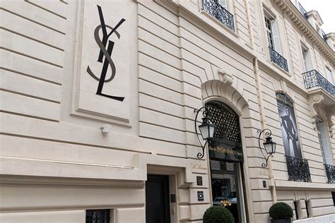 siege yves saint laurent|yves Saint Laurent société.